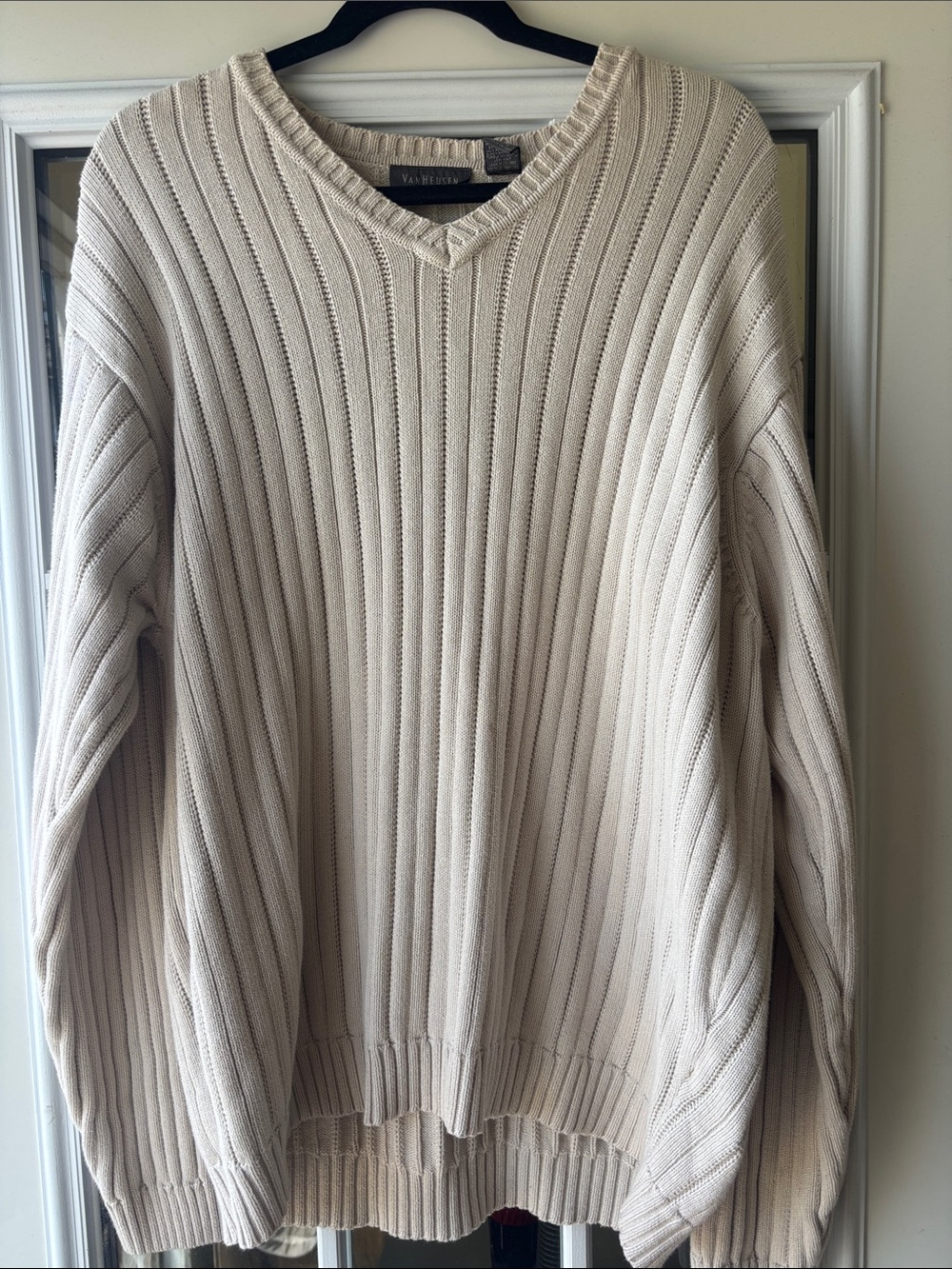 Van Heusen Men's Cream Ribbed V-Neck Sweater